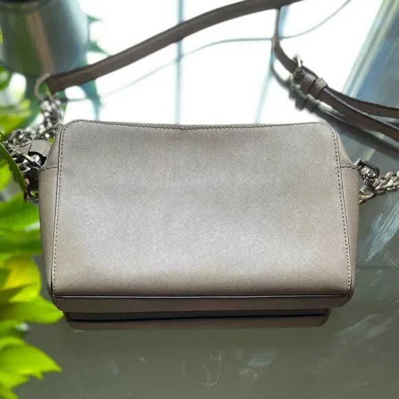 Micheal Kors Leather Grey Crossbody Purse Silver Accents Small Bag​​​ - Picture 2 of 8